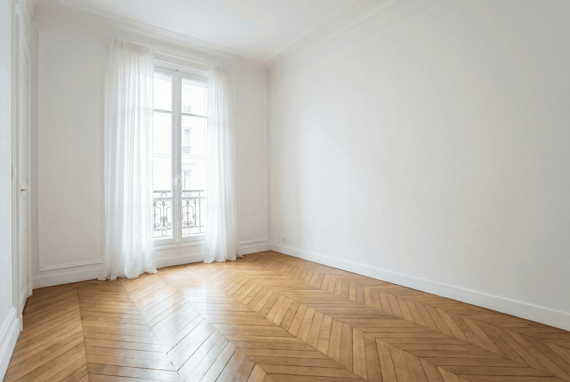 Comparaison avant/après, chambre, avant